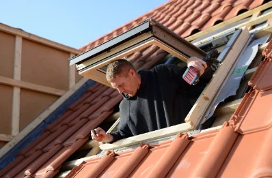 Pose de fenêtres de toit Velux à Pleurtuit